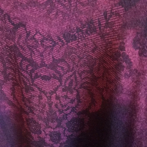 Live and let live 2X asymmetric tunic - Picture 4 of 6